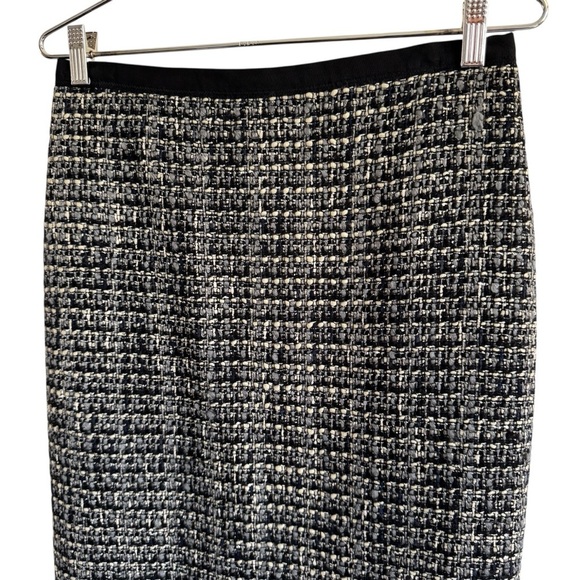 J.Crew No. 2 Pencil Skirt in Midnight Tweed, Size 6 - Picture 4 of 9